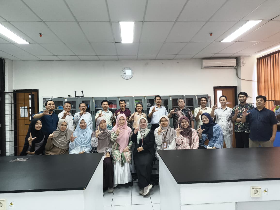A Heartfelt Farewell: Science Education Study Program Holds “Paturay Tineung” for Pak Latief Budiana